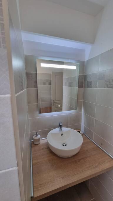 Le Marie-Agnes Appartement Neuf De Standing 포르드프랑스 외부 사진